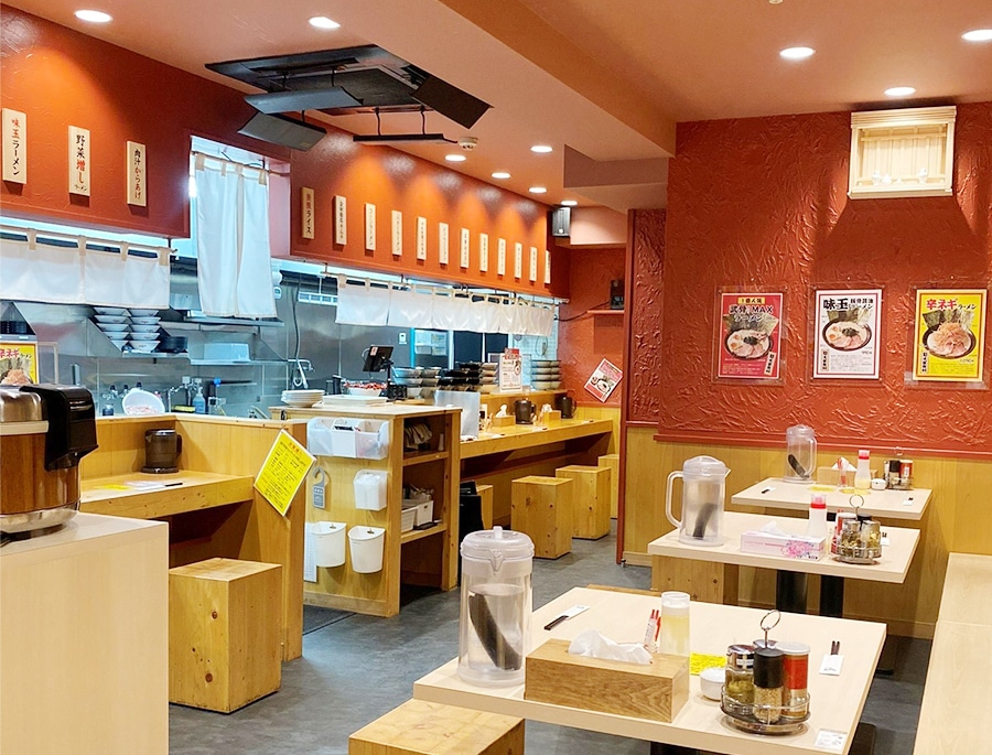 大阪でいちばんお腹いっぱい食べれるラーメン屋 麺家武骨